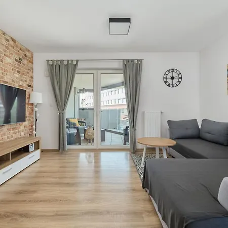 Apartmán Spacious With Balcony Near The Slavic Hill By Renters Prestige *